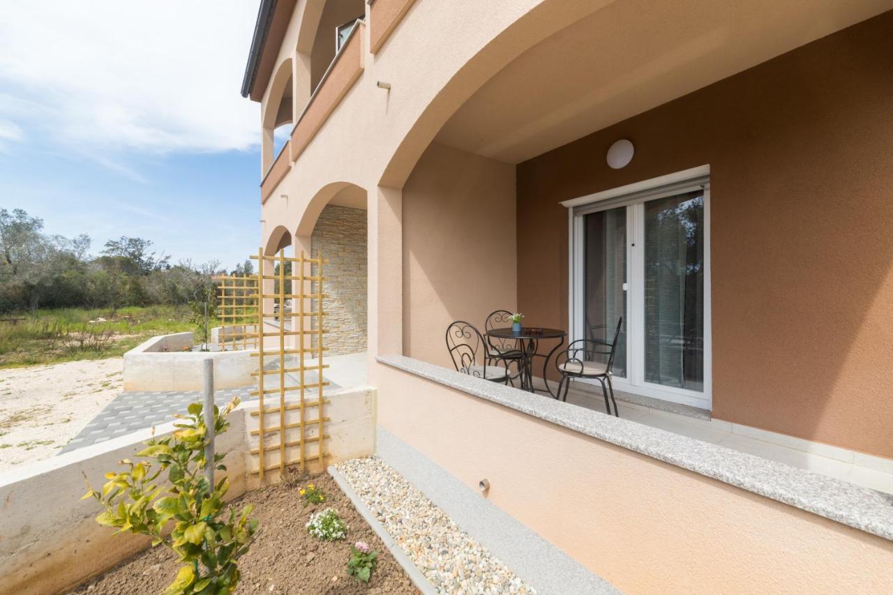 Apartamento Agava Ugljan Exterior foto
